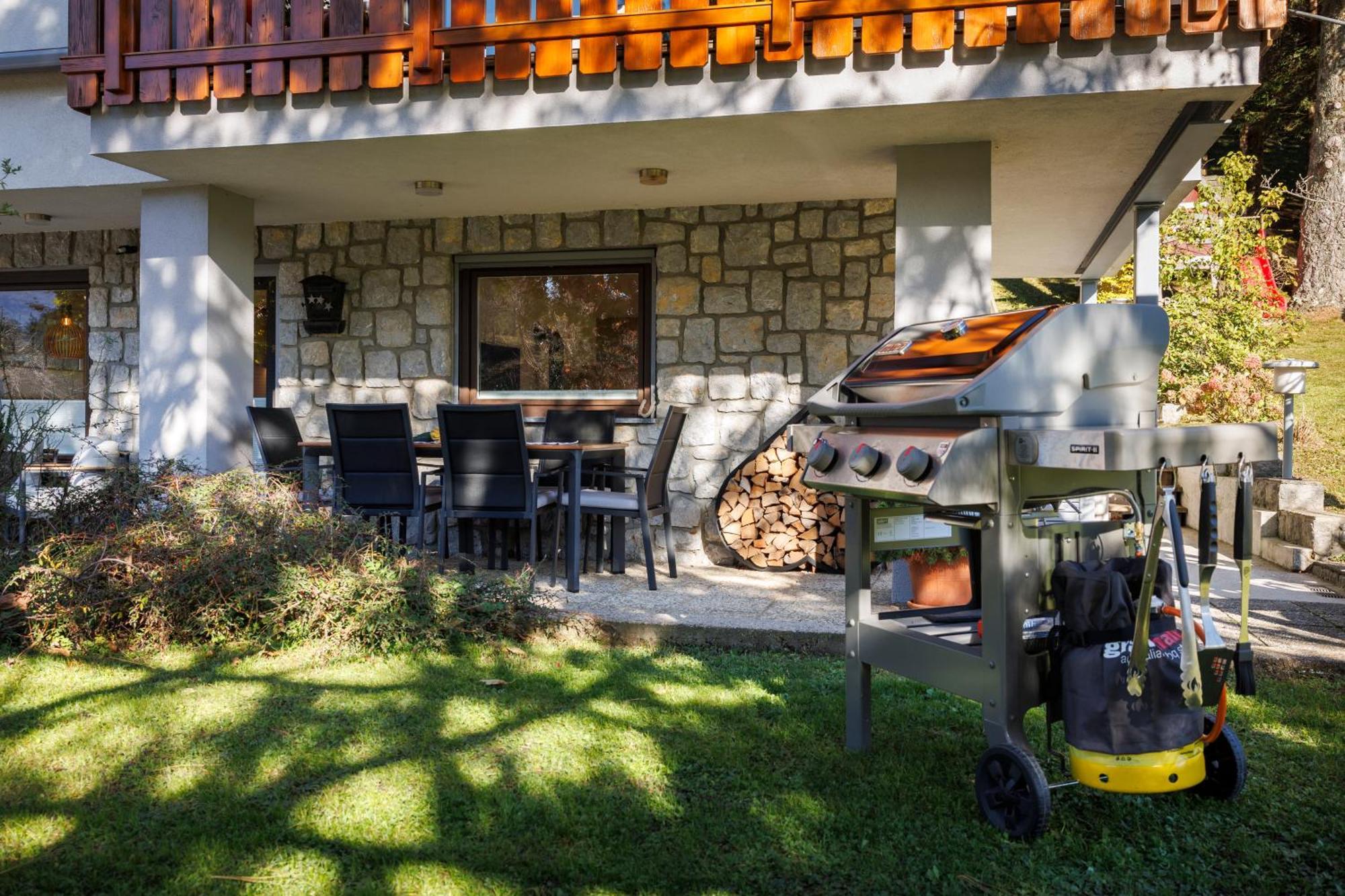 Vila Slavc, Cosy Apartment Near The Lake เบลด ภายนอก รูปภาพ